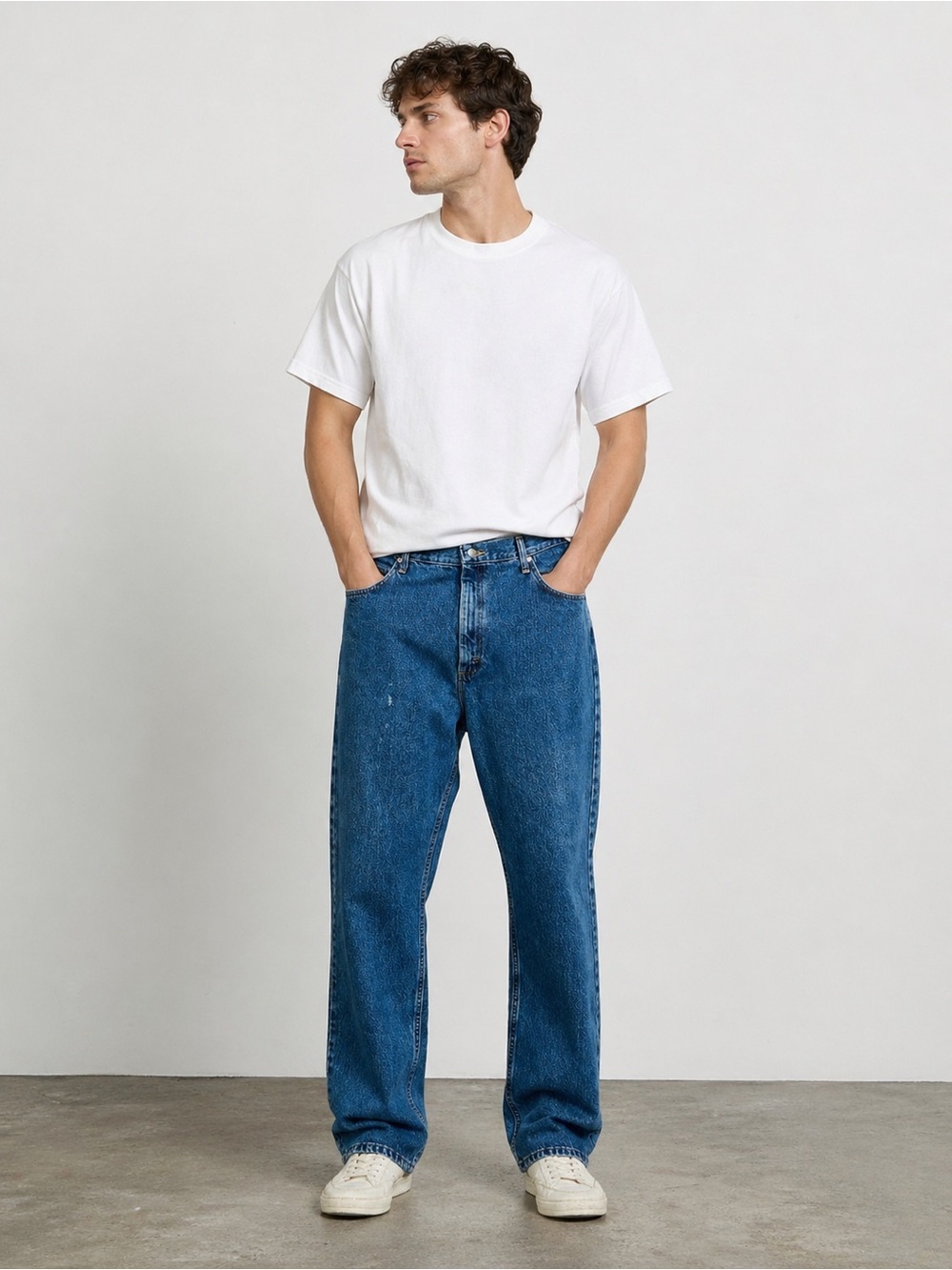 ✨ Wrangler Men’s Jeans 40x32 Classic Denim Everyday Durable Fit ✨